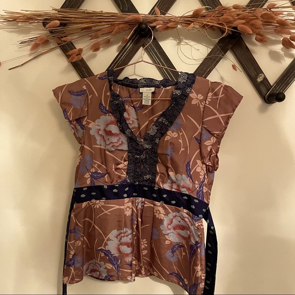 Anthropologie Tops - Anthropologie Oriole Silk Blouse